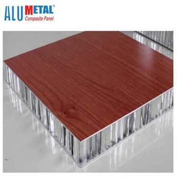 PVDF 4mm অ্যালুমিনিয়াম প্লাস্টিক মধুচক্র কম্পোজিট প্যানেল সাউন্ডপ্রুফ 5052 1570mm
