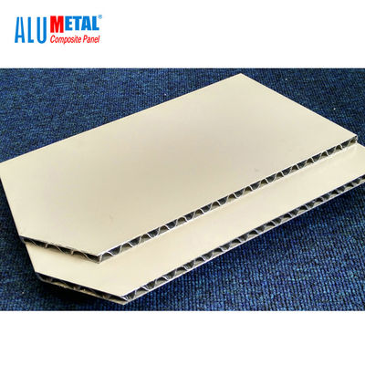 3 মিমি বেড়া B1 FR ছিদ্রযুক্ত অ্যালুমিনিয়াম rugেউতোলা প্যানেল যৌগিক প্যানেল 5005 খাদ